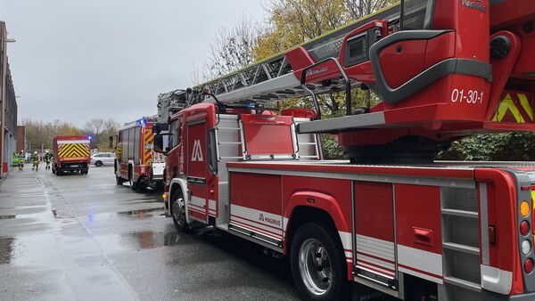 Evakuierung in Cuxhaven: Feuerwehreinsatz im Marktkauf-Center nach ausgelöstem Alarm