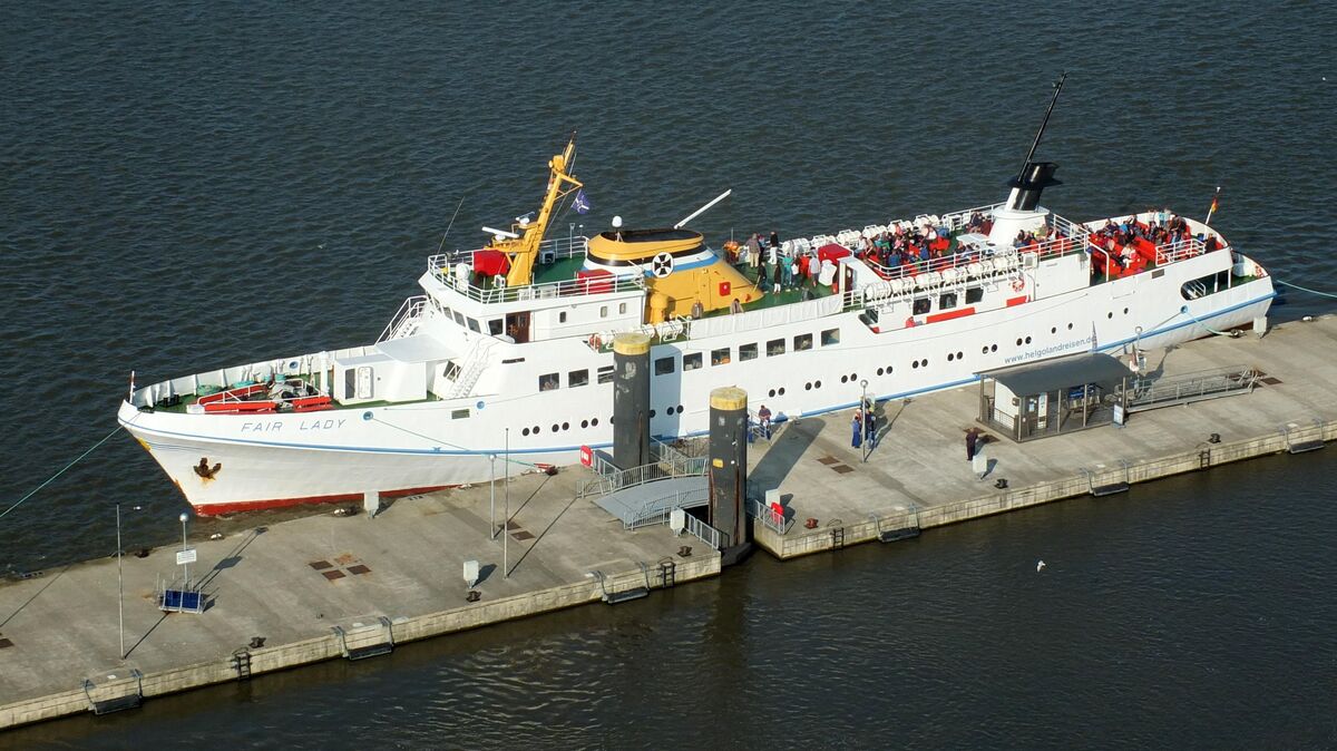 Daraus wird nichts: Die "Fair Lady" sollte eigentlich ab sofort wieder von Bremerhaven nach Helgoland fahren. Foto: Eckardt