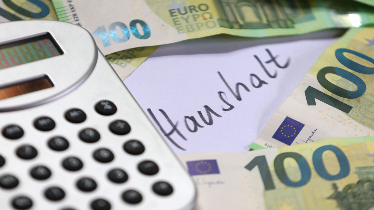 Da muss spitz gerechnet werden: Die Etat-Planungen der Stadt Hemmoor für 2026 gestalten sich problematisch. Foto: Karl-Josef Hildenbrand/dpa