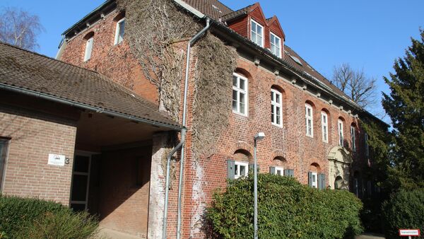 Mit 24 Wohnungen: Altes Landratsamt in Neuhaus (Oste) soll zum Wohnprojekt werden