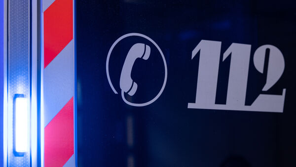 Autos kollidieren in Cuxhaven: Zwei Schwerverletzte bei Unfall in Sahlenburg