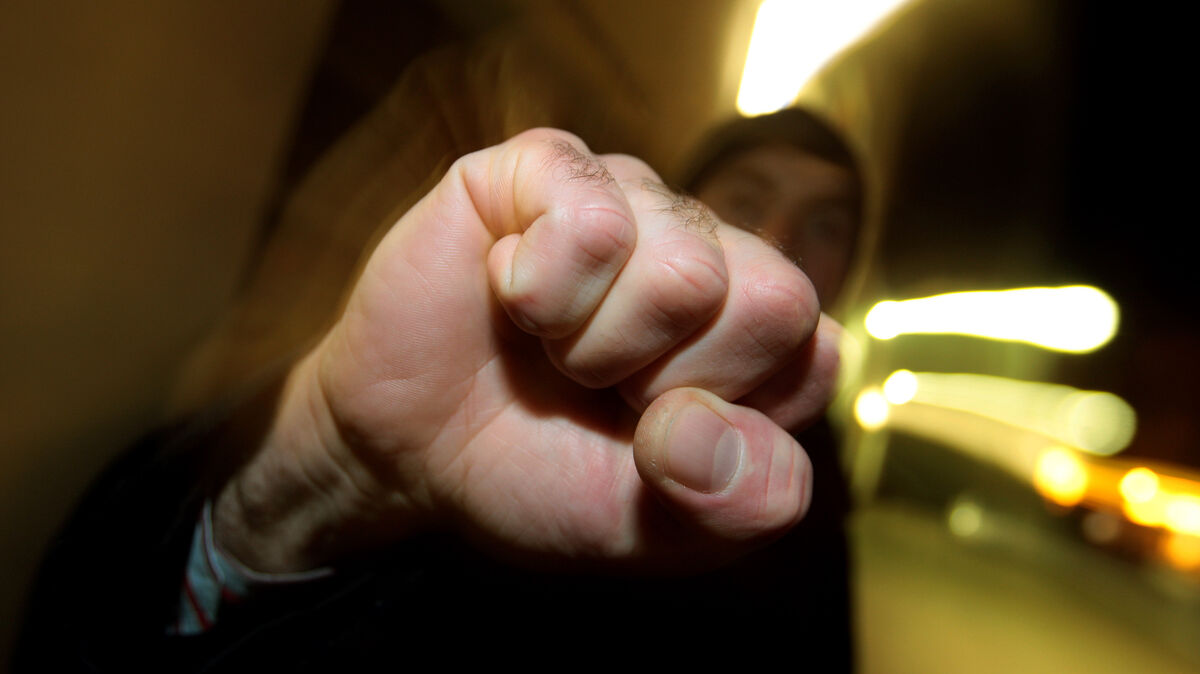 Der 28-jährige Koch musste sich vor Gericht verantworten und wurde noch am selben Tag verurteilt. Symbolfoto: Karl-Josef Hildenbrand / dpa