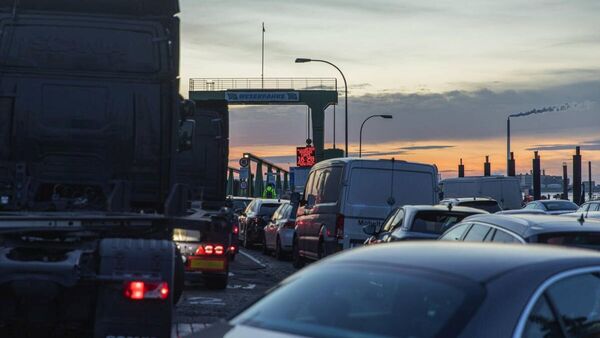 Wesertunnel am Dienstag ganztägig gesperrt - Streik legt Verkehr lahm