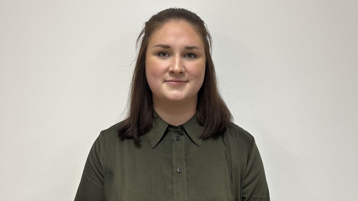 Nina Pfautsch ist examinierte Pflegefachkraft und begleitet die Selbsthilfegruppe. Foto: Demenzstützpunkt Cuxland