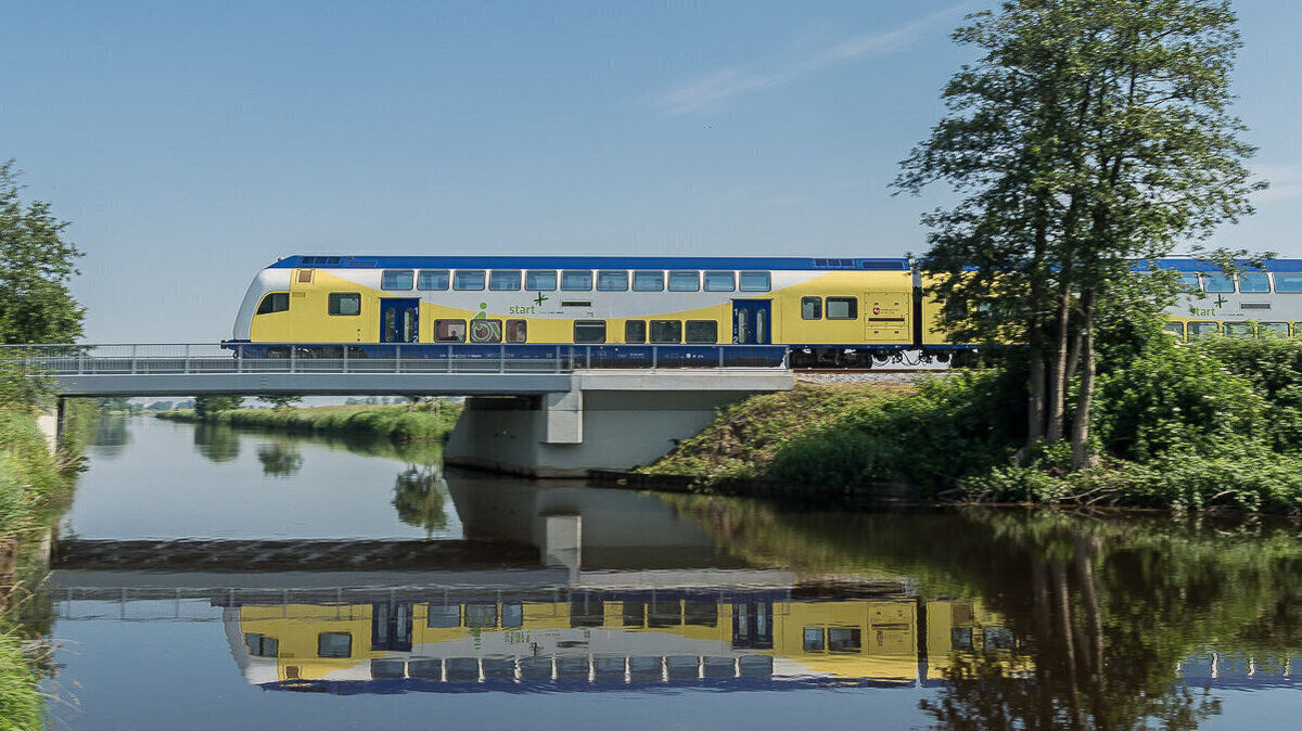 Wegen Bauarbeiten auf der Bahnstrecke zwischen Cuxhaven und Hamburg kommt es zu Zugverspätungen. Foto: Reich/Start Unterelbe
