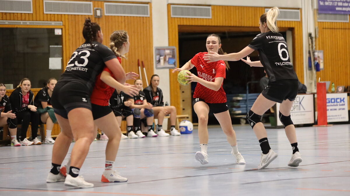 Jeanne Breuer vom TSV Altenwalde war mit sieben Treffern die erfolgreichste Torschützin ihres Teams in Neerstedt. Foto: Unruh