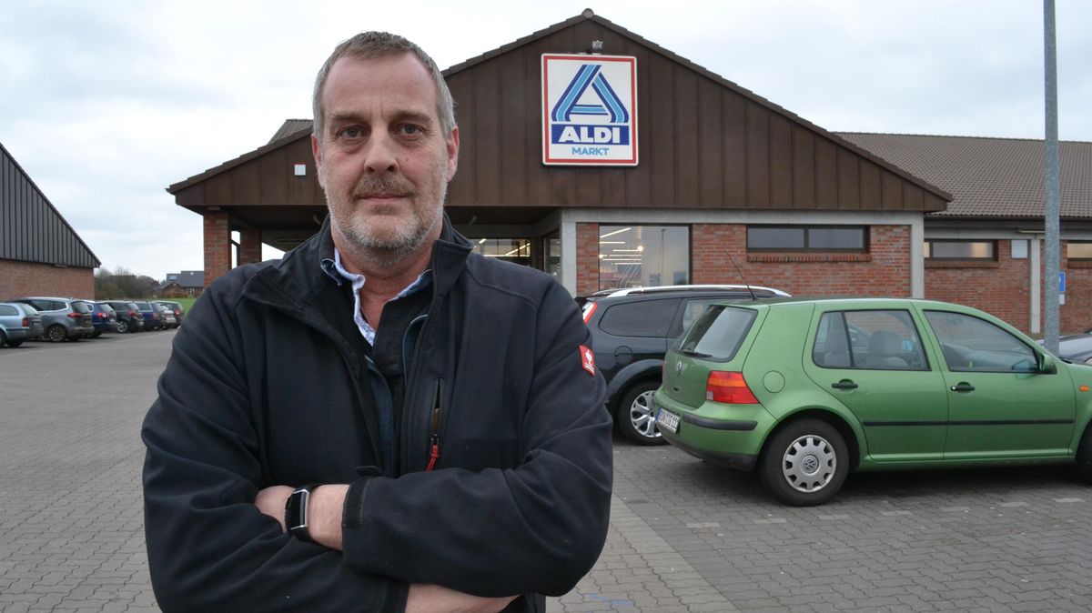Er mag nichts Schlechtes über Aldi sagen. Mathias Theloy hat sich in den vergangenen 27 Jahren im Zentrallager in Beverstedt sehr wohl gefühlt. Foto: Hansen