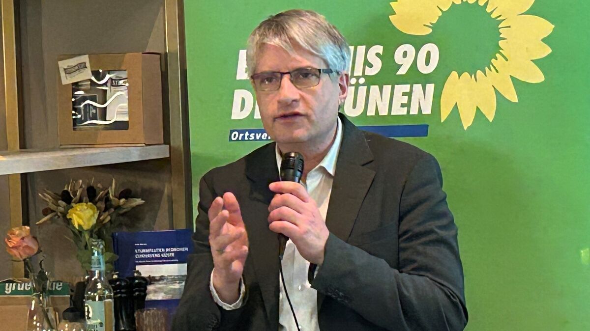 Der stellvertretende Bundesvorsitzende von Bündnis 90/Die Grünen, Sven Giegold, stieß mit seinem Vortrag zu den Aussichten der Energiewende auf großes Interesse. Foto: Rohde
