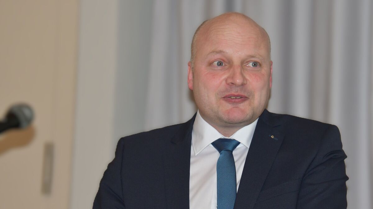 Hadelns Landvolk-Chef Heino Klintworth würde sich eine offenere "Diskursfähigkeit" wünschen, wenn es um landwirtschaftliche Themen geht. Foto: Schröder