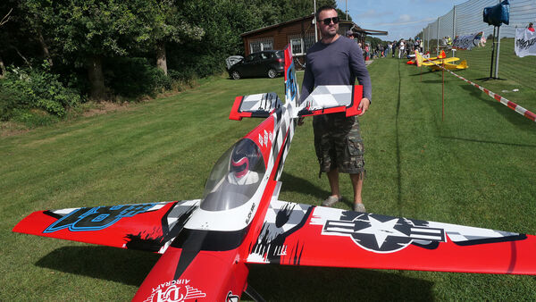 Hoch hinaus in Wanna: Modellflugzeuge, Hubschrauber und Drohnen im Einsatz