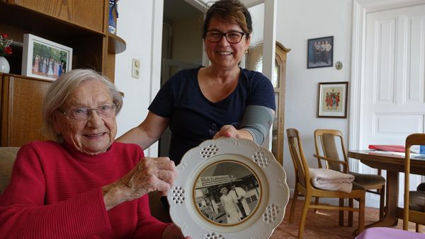 Wie sich diese Cuxhavener Familie mit Fischbrötchen ein Imperium aufbaute