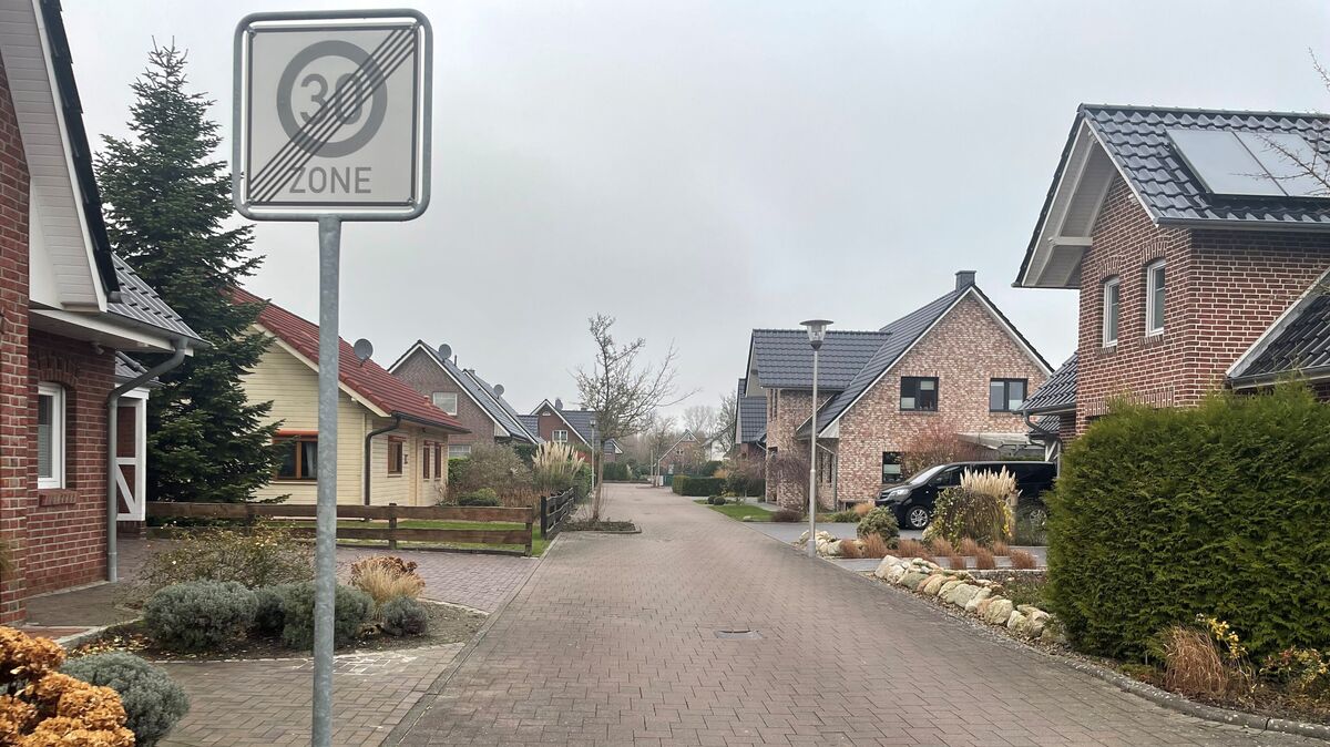 Das bestehende Baugebiet am Elvenring (Bild) soll nach dem Willen des Lüdingworther Ortsrates endlich seine Erweiterung bekommen. Foto: Koppe