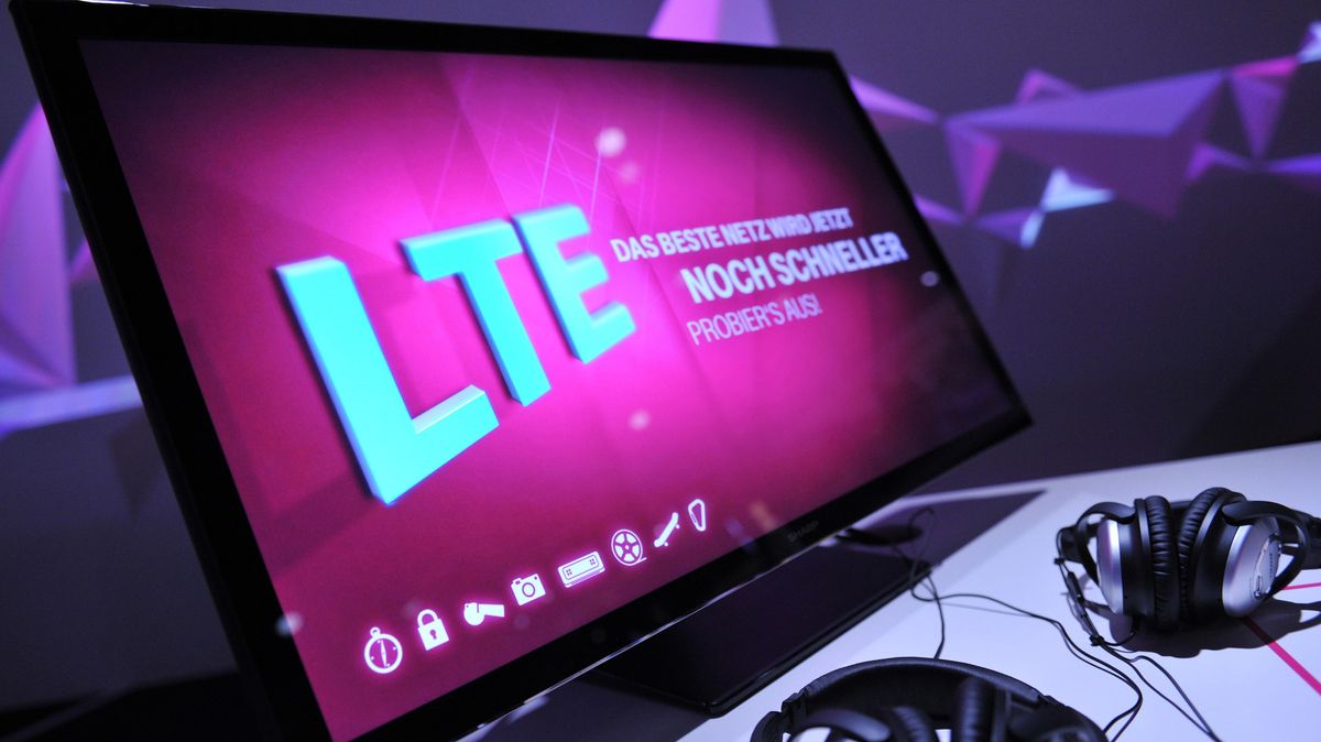 Telekom hat vier Standorte in Cuxhaven mit LTE erweitert. Symbolfoto: Andrea Warnecke/dpa