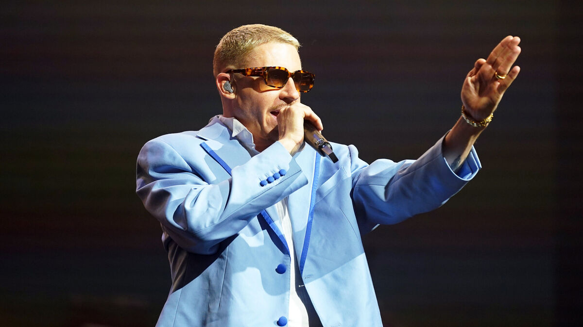 Ein umstrittener Auftritt: Rapper Macklemore sorgt beim Deichbrand-Festival für Diskussionen. Foto: Marcus Brandt / dpa