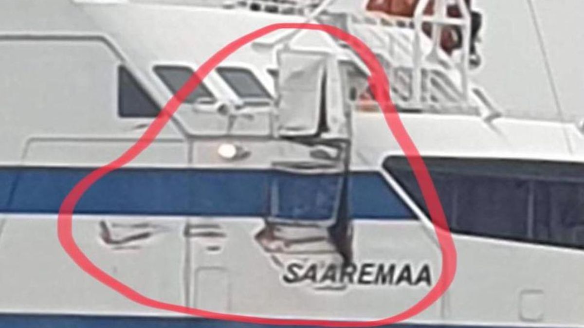 Am Fährschiff ist ein Schaden zu erkennen. Foto: Shipspotting Canada