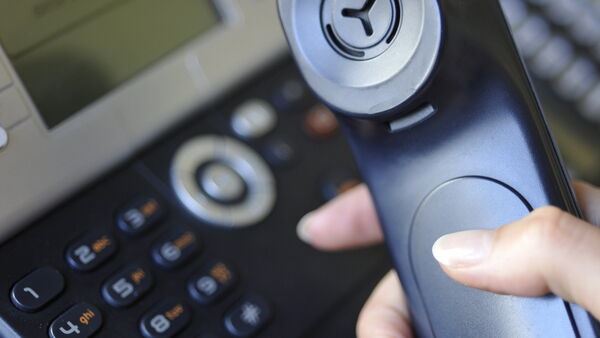 Telefon & Mail: Dienstag Einschränkungen bei Cuxhaven-Niederelbe Verlagsgesellschaft