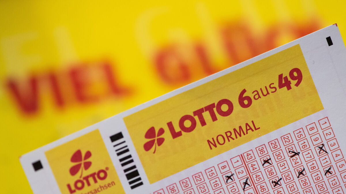 Sechs Felder hat der Lotto-Tipper richtig angekreuzt. Symbolfoto: Swen Pförtner/dpa