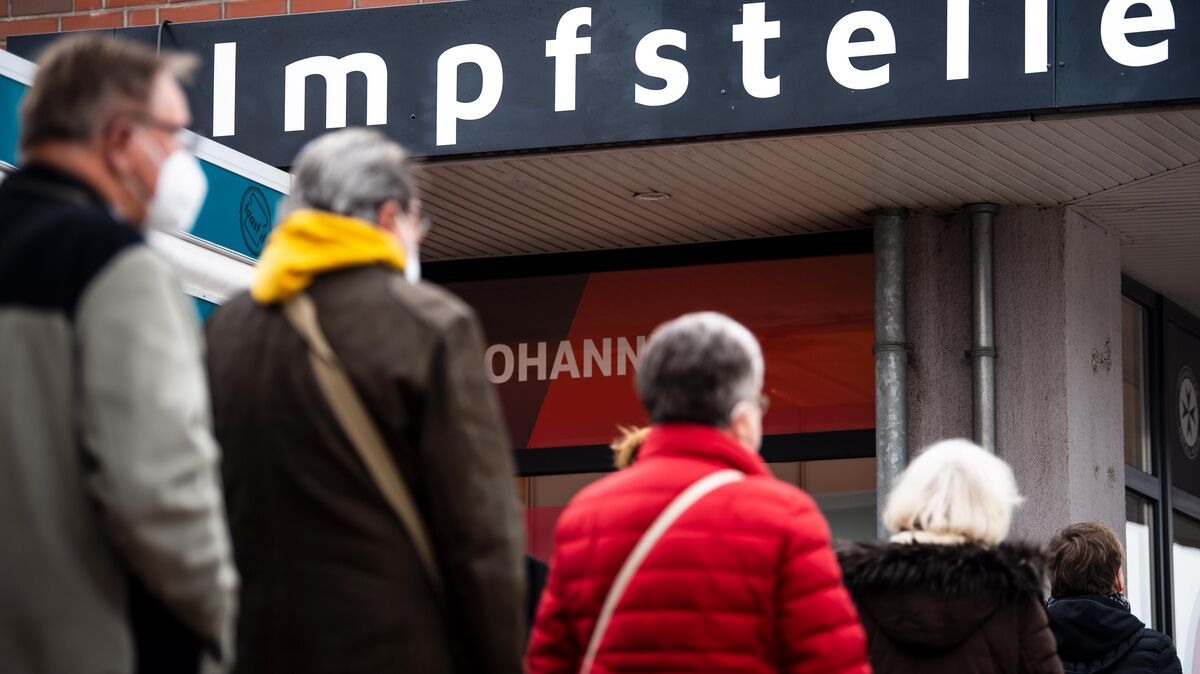 In Cuxhaven soll ein neues Impfzentrum eröffnen. Symbolfoto: Sina Schuldt/dpa