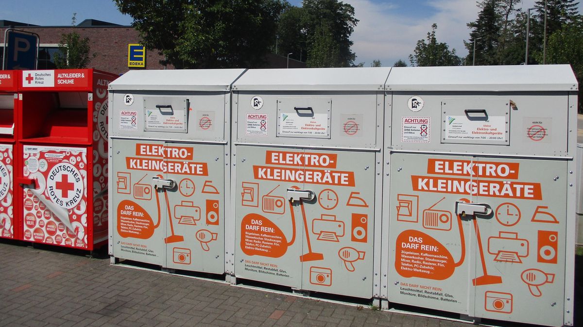 Die Container für Elektroschrott in Hemmoor sind aus Sicherheitsgründen gesperrt. Foto: Landkreis Cuxhaven