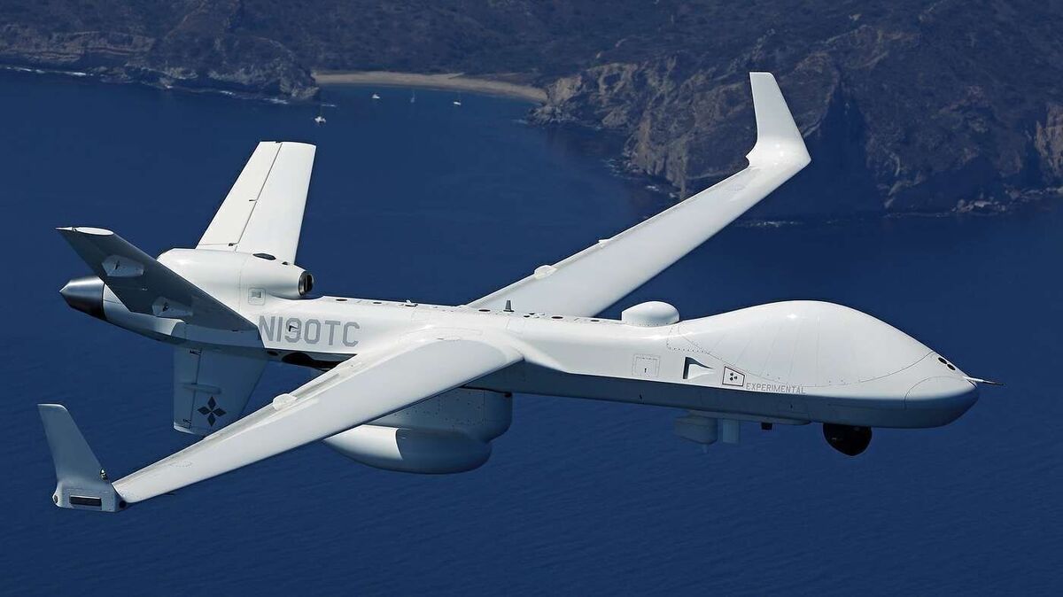Acht Drohnen des Typs MQ-9B sollen ab 2028 auf dem Fliegerhorst in Nordholz stationiert werden und zusammen mit P-8A Poseidon die Aufgabe der Seefernaufklärung und U-Boot-Jagd versehen. General Atomics Aeronautical