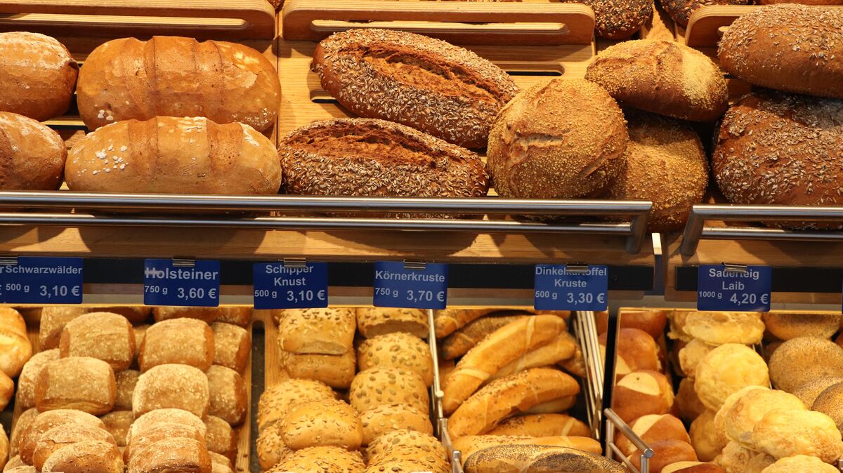 Jeder Bäcker hat ein besonderes Produkt zu bieten, sagt Innungsobermeister Jörg Itjen. Die Sorge vor dem Bäckerei-Sterben wachse aktuell wieder angesichts der stark gestiegenen Kosten bei Material und Personal. Trotzdem über er sich noch in Optimismus so der Bäckerei-Inhaber. Foto: CNV-Archiv