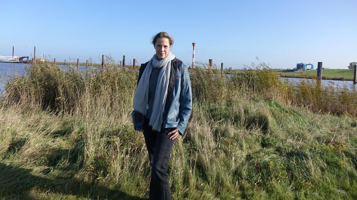 Die Serie „Frier und Fünfzig“ wurde mit dem „Blauen Panther“ ausgezeichnet. Die Drehbuchautorin Sonja Schönemann erzählt, warum sie so gerne an der Nordsee lebt. Foto: Werder
